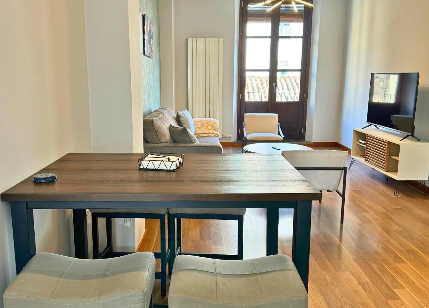 Home4U Apartamento Centro De Granada