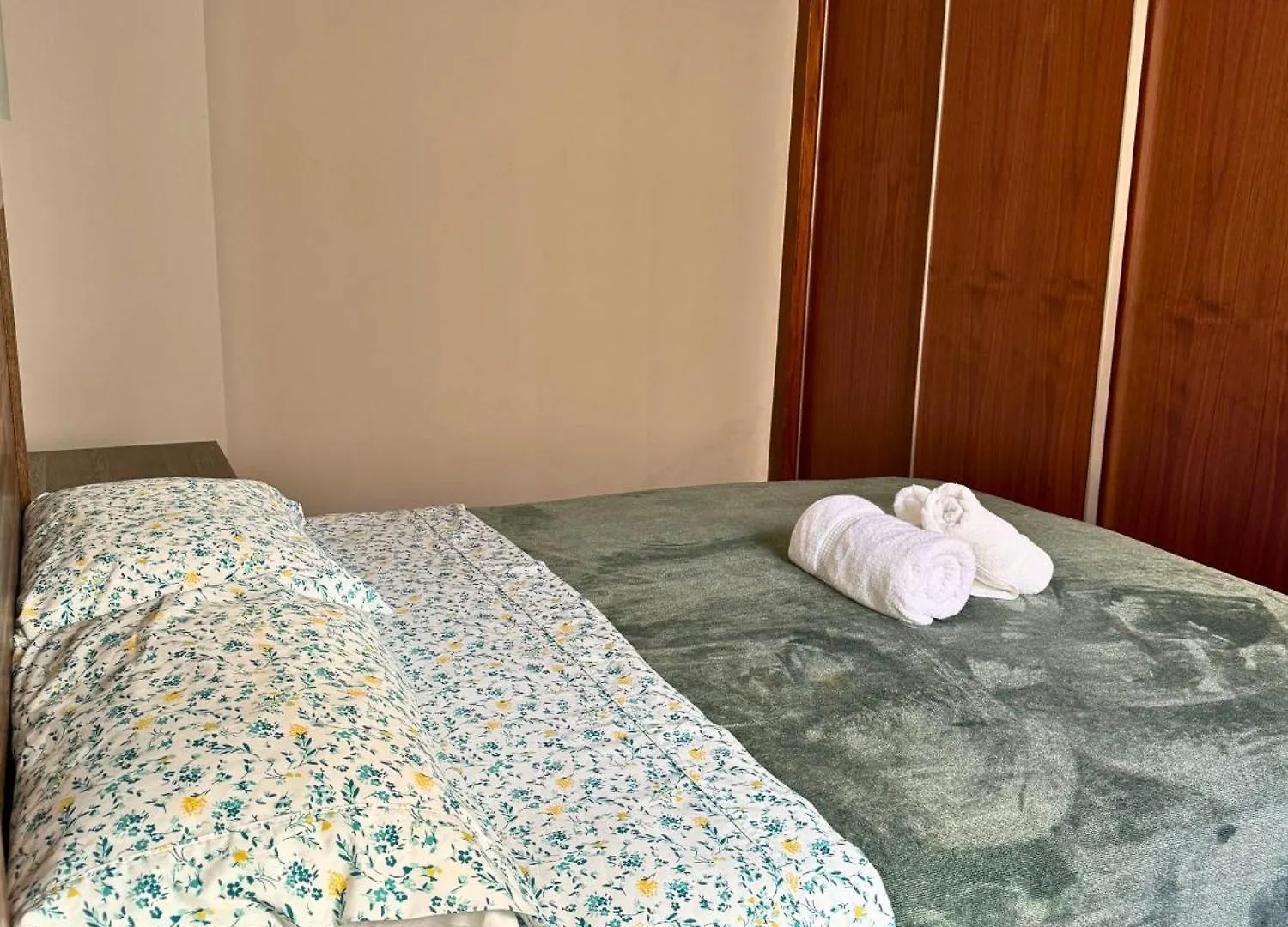 Home4U Apartamento Centro De Granada 0*,