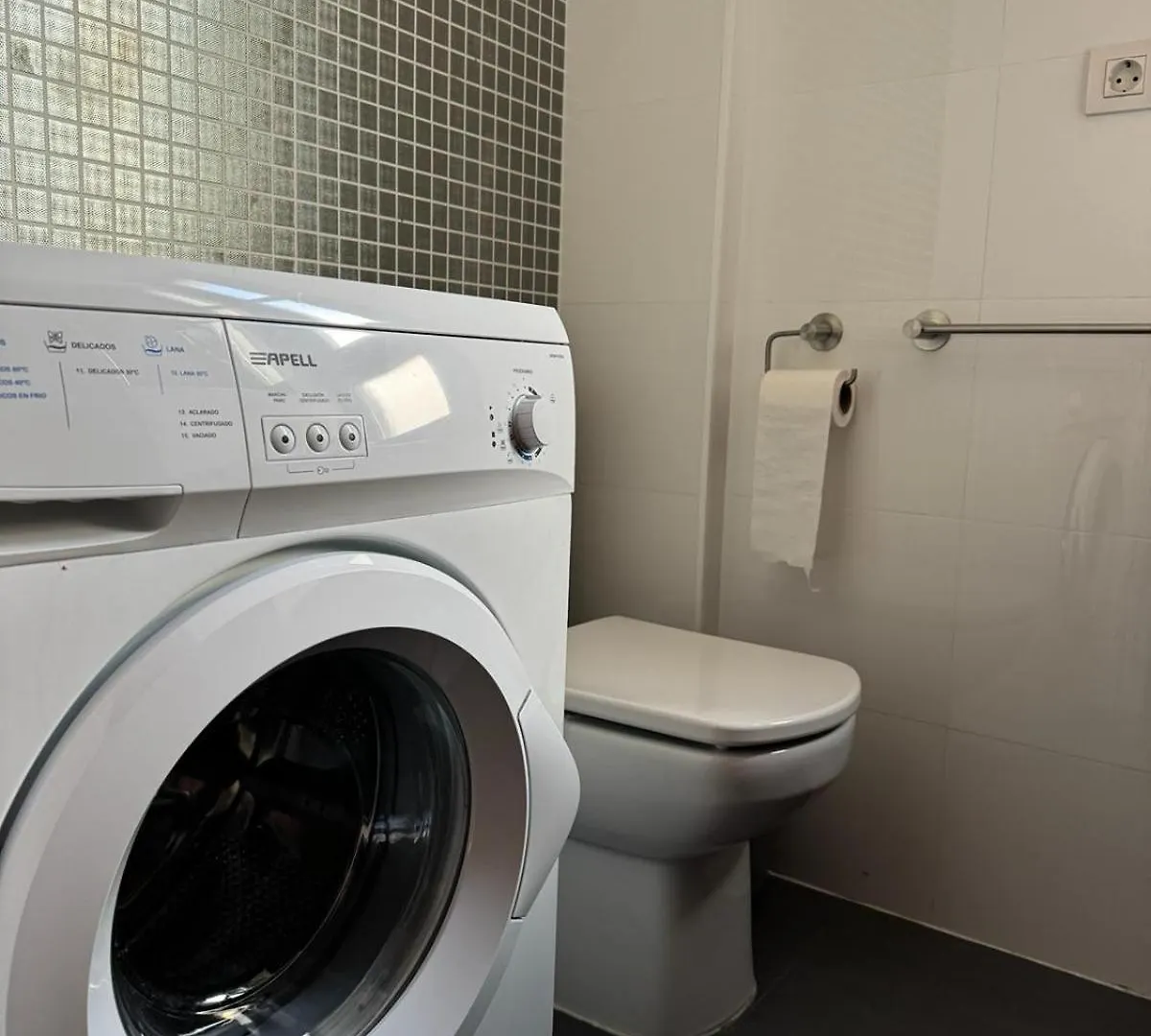 Home4U Apartamento Centro De Granada